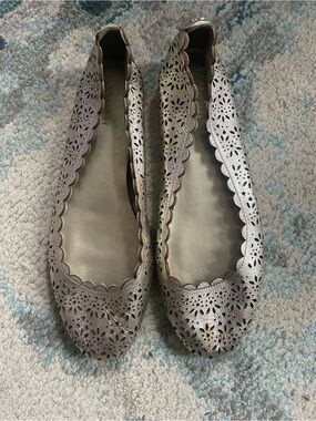 COACH Eyelet Gold Leather Ballet Flats 8